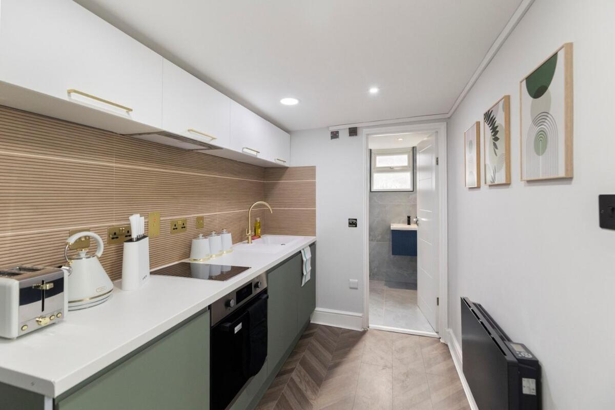 Cosy Gem Next Transport Easy Access To Appartamento
