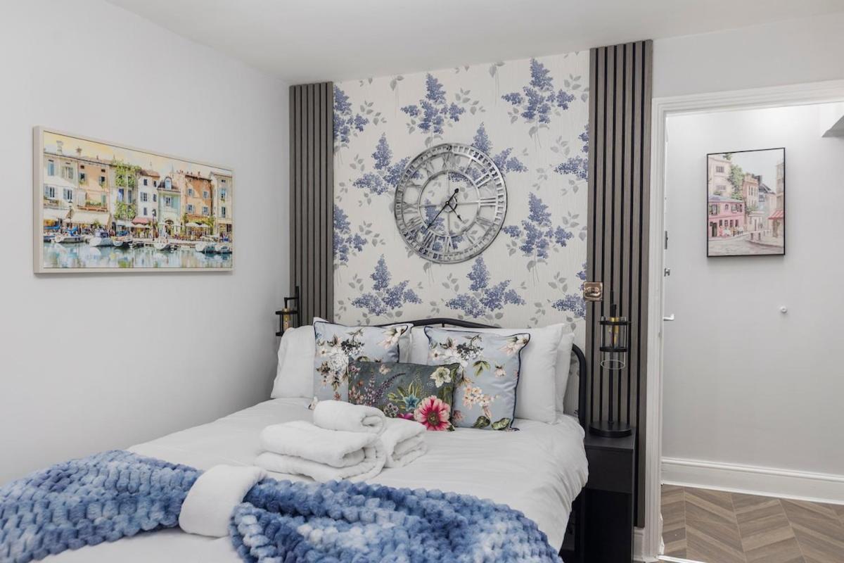 Appartamento Cosy Gem Next Transport Easy Access To Londra